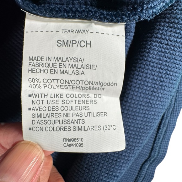 Under Armour Men’s Thermal Long Sleeve Shirt Blue Raglan Size Small NWT - Picture 3 of 8